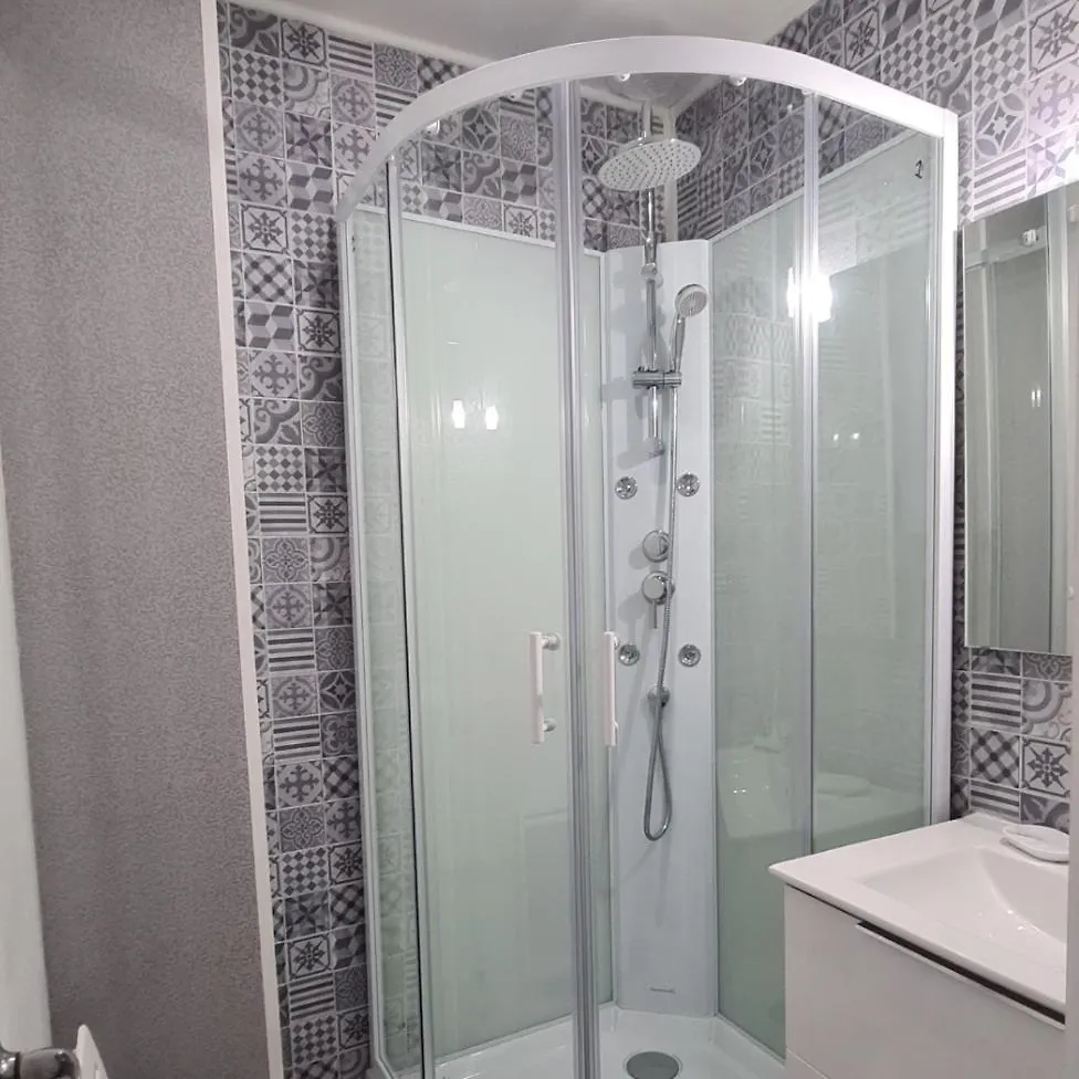 Apartment Mercadial Au Coeur De Saint-Cere